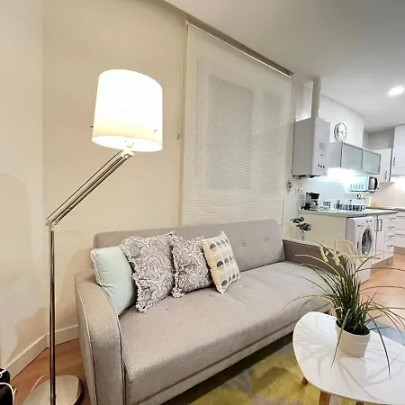Apartament Acogedor Atocha Ile Sebastian Temporal Madryt Zewnętrze zdjęcie