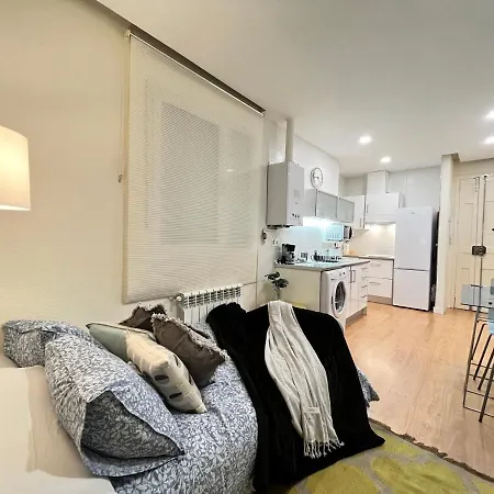 Apartament Acogedor Atocha Ile Sebastian Temporal Madryt Zewnętrze zdjęcie